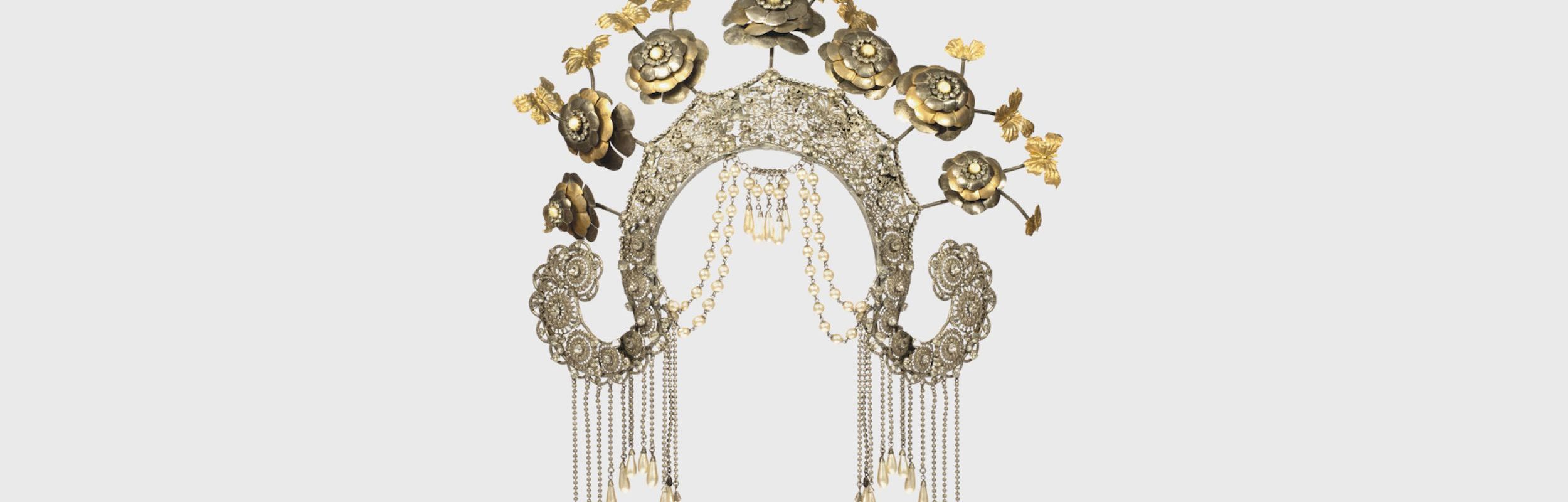 Divas and Jewels on stageCorbella for Renata Tebaldi, Maria Callas and opera singers