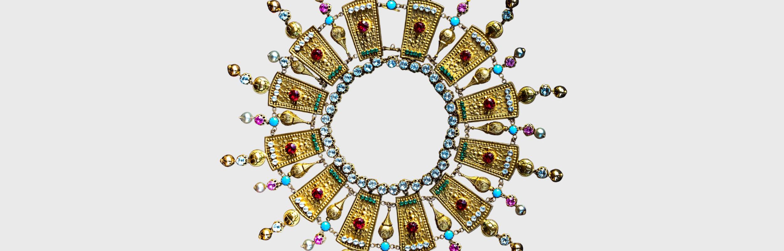 Divas and Jewels on stageCorbella for Renata Tebaldi, Maria Callas and opera singers